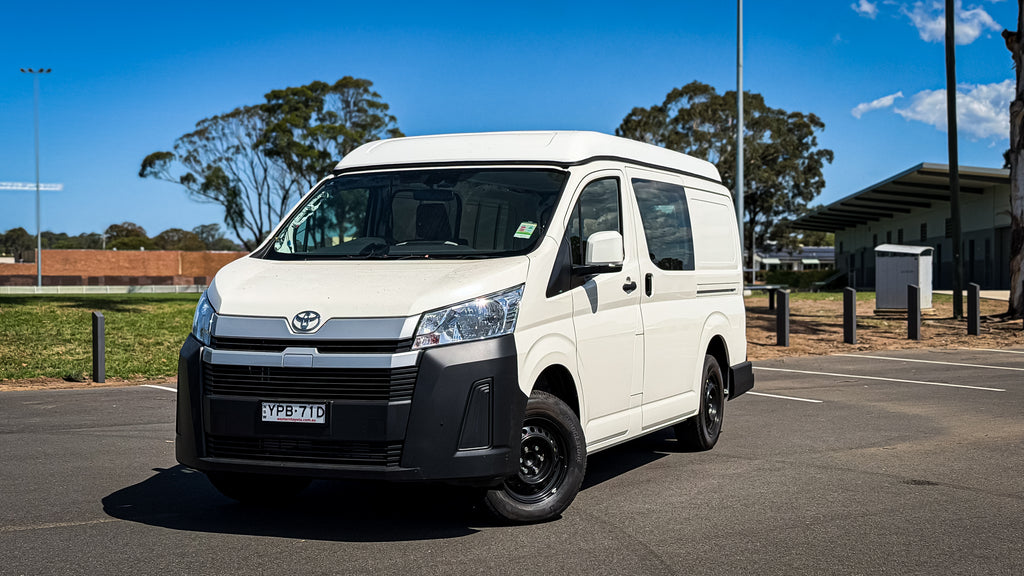HiAce 300 Series Motorized Pop-Up Roof Tent LWB/SLWB