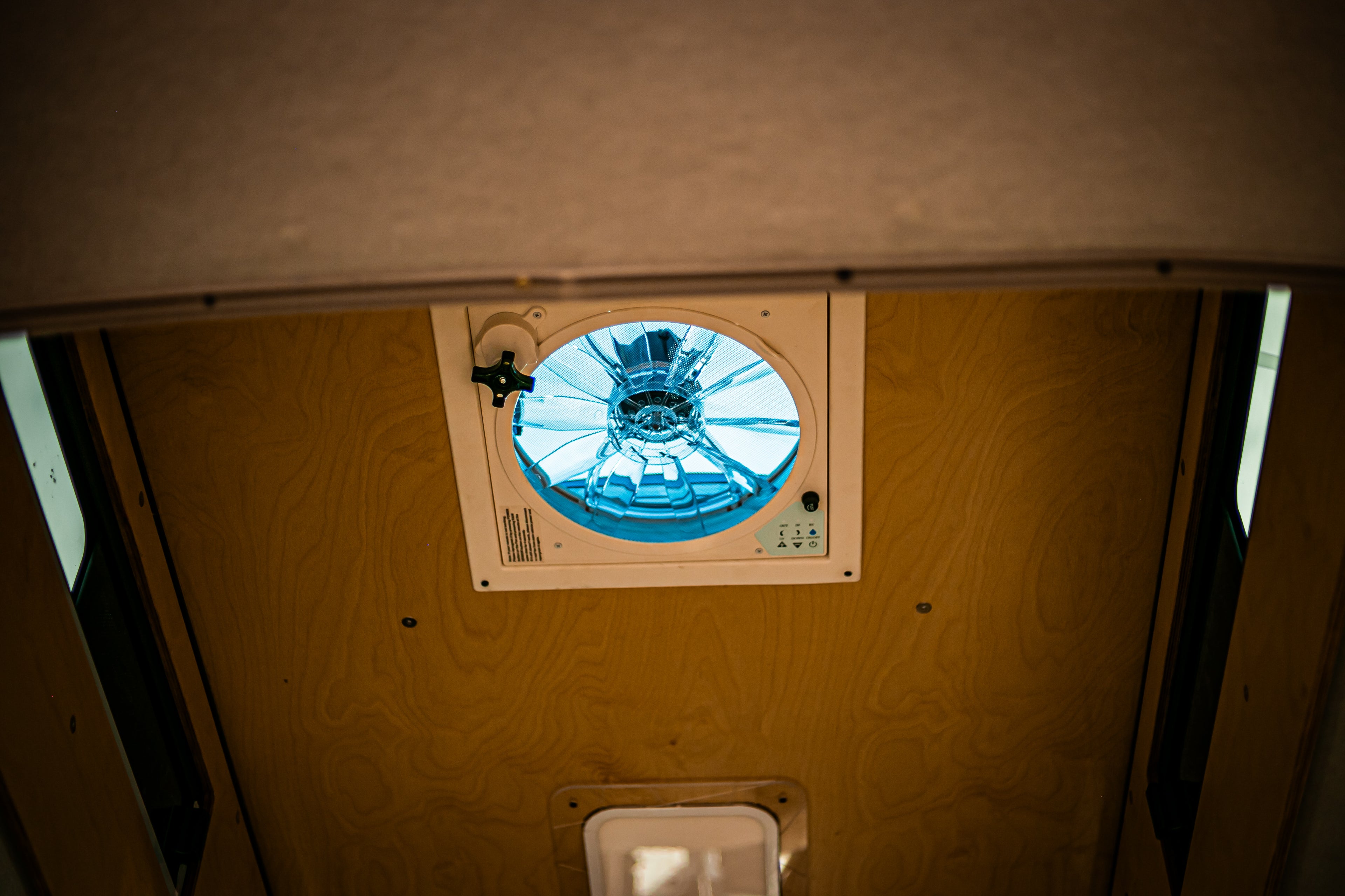 Toyota Hiace 200 Series SLWB - Extended roof