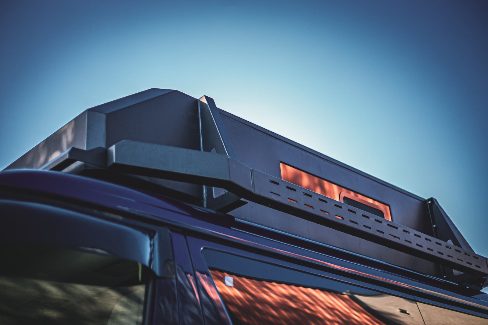 Toyota Hiace 200 Series LWB - Extended roof