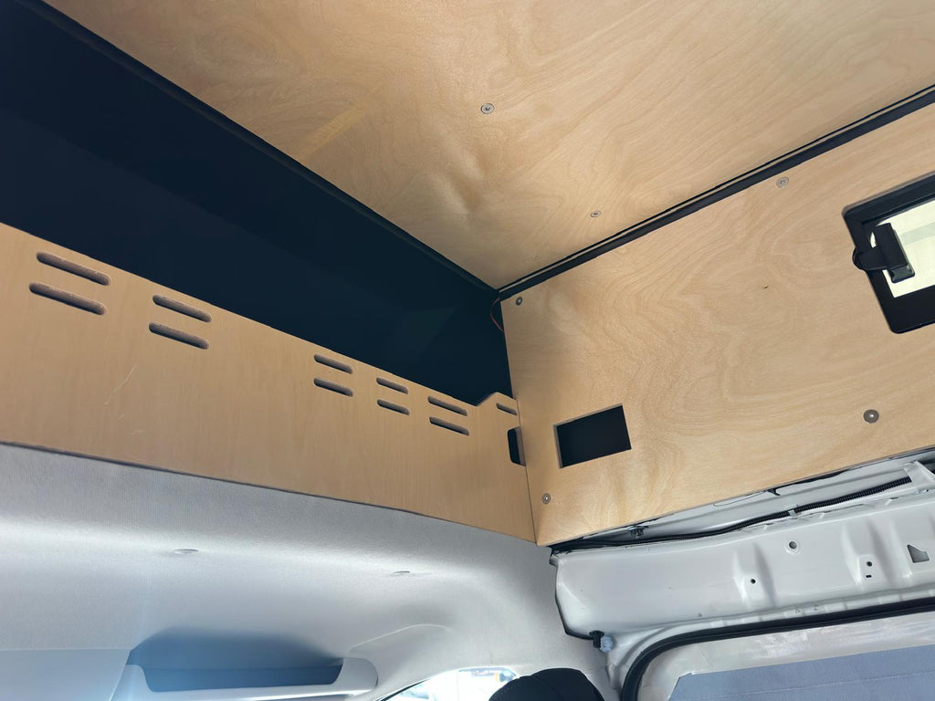 Hyundai Staria Extended Roof