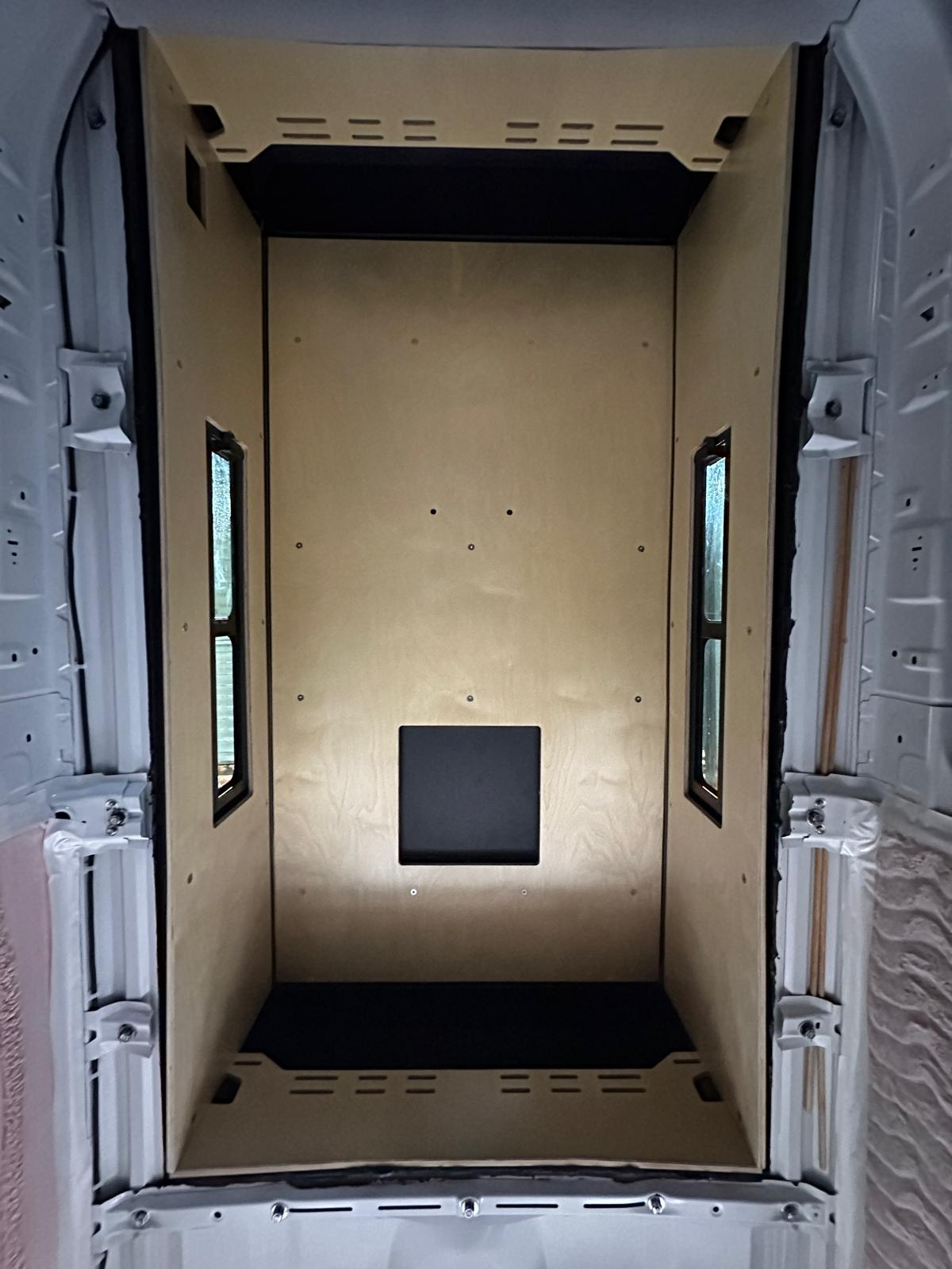 Hyundai Staria Extended Roof