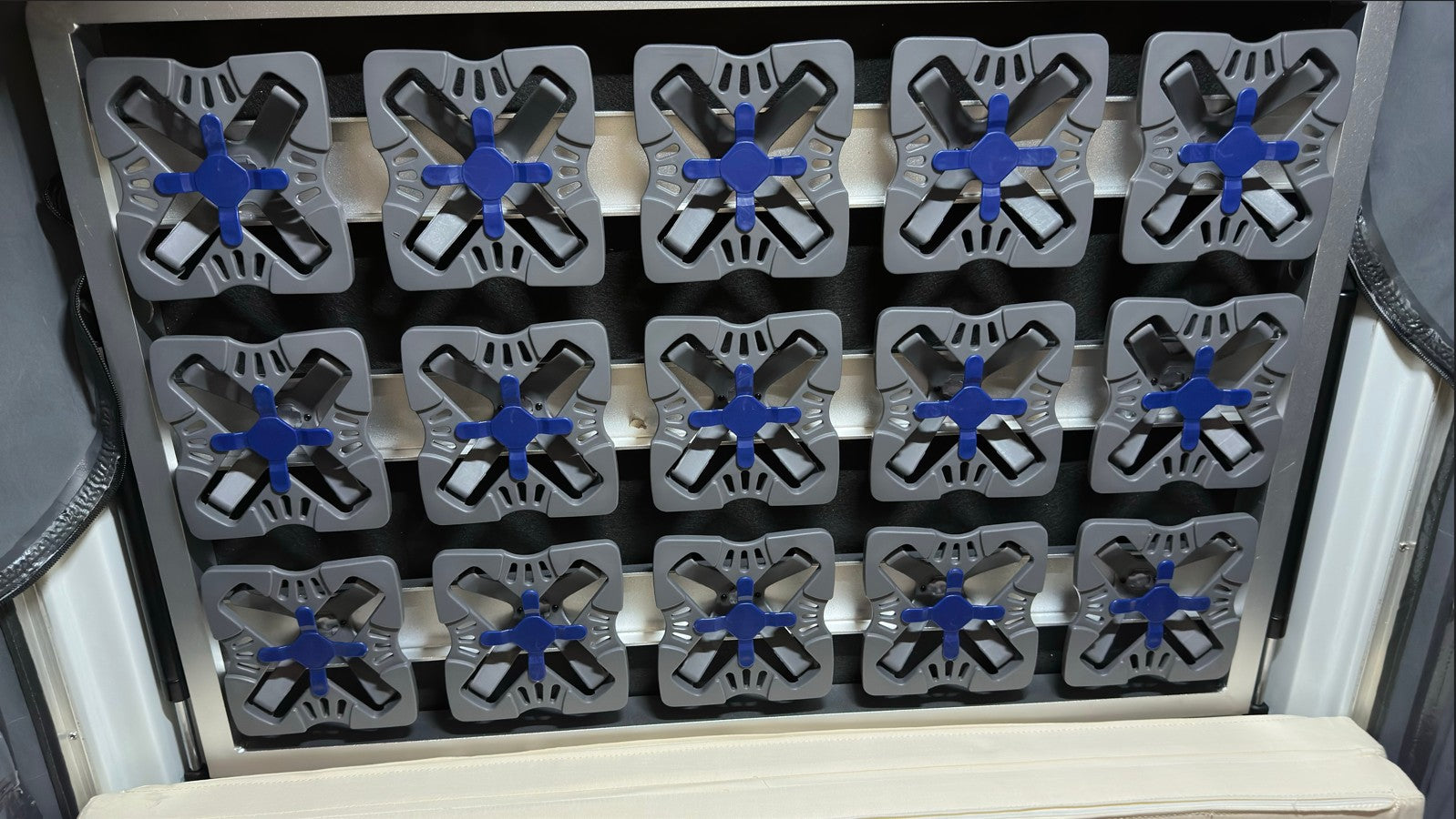 Toyota Hiace 200 Series SLWB/LWB | Pop-up Roof